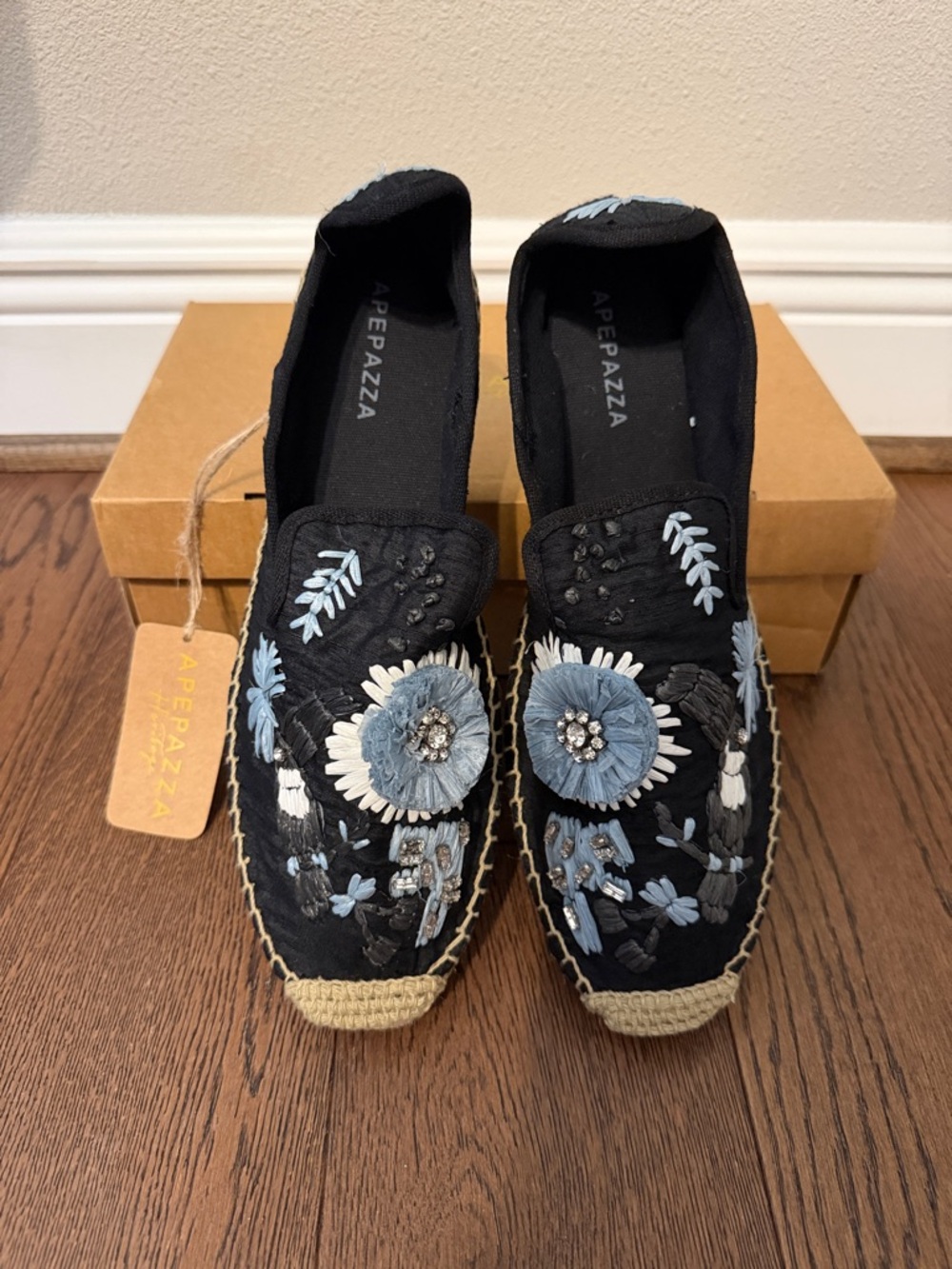 NWT Apepazza Espadrilles